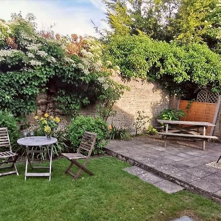 Beautiful Gate House A 4 Minute Walk From Beach 博格诺里吉斯 外观 照片